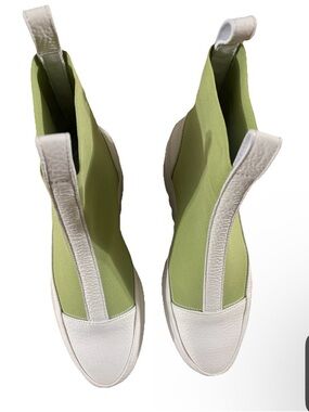 Tank Steiger Camilla Green and White Slip-On Chelsea Booties Made in Italy